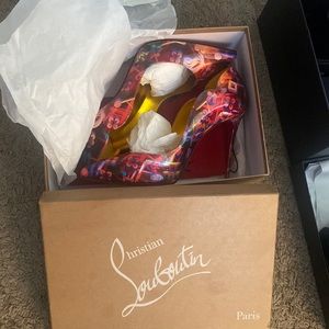 Christian louboutin heel shoe